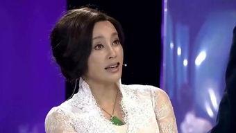 刘晓庆跟她现在的老公,跨越年龄的甜蜜邂逅