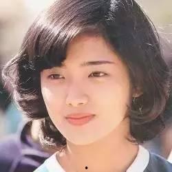 日本明星累吗,光鲜背后，辛勤付出与疲惫人生