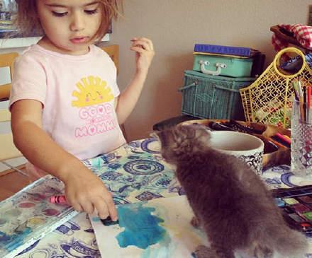 小萝莉 猫猫丝袜,小萝莉的猫猫丝袜诱惑之旅