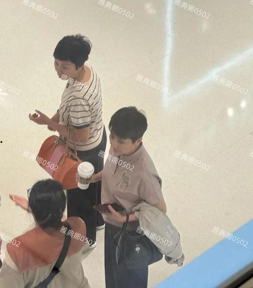 打屁股光打屁股的视频,一场视觉冲击的屁股打屁股盛宴